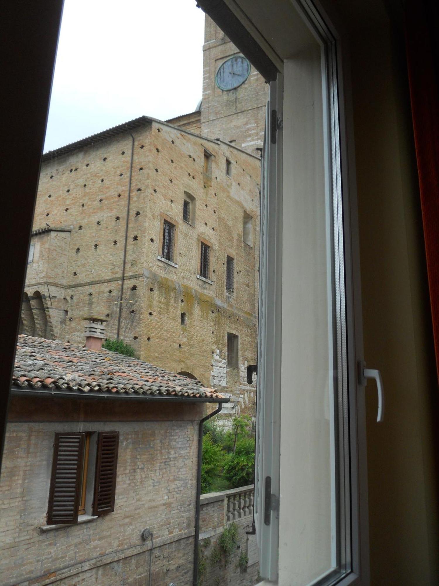 Albergo Italia Urbino Luaran gambar