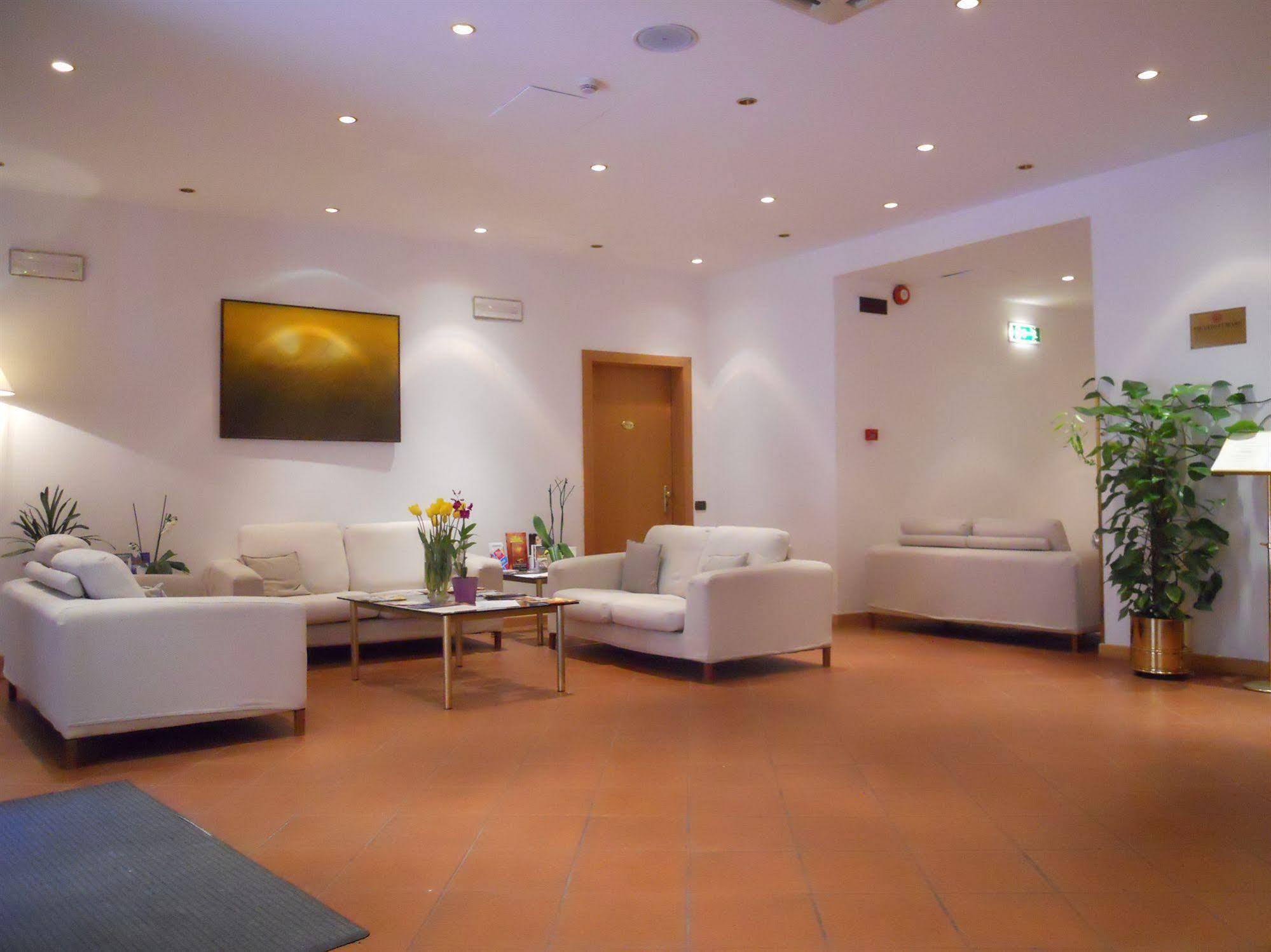 Albergo Italia Urbino Luaran gambar
