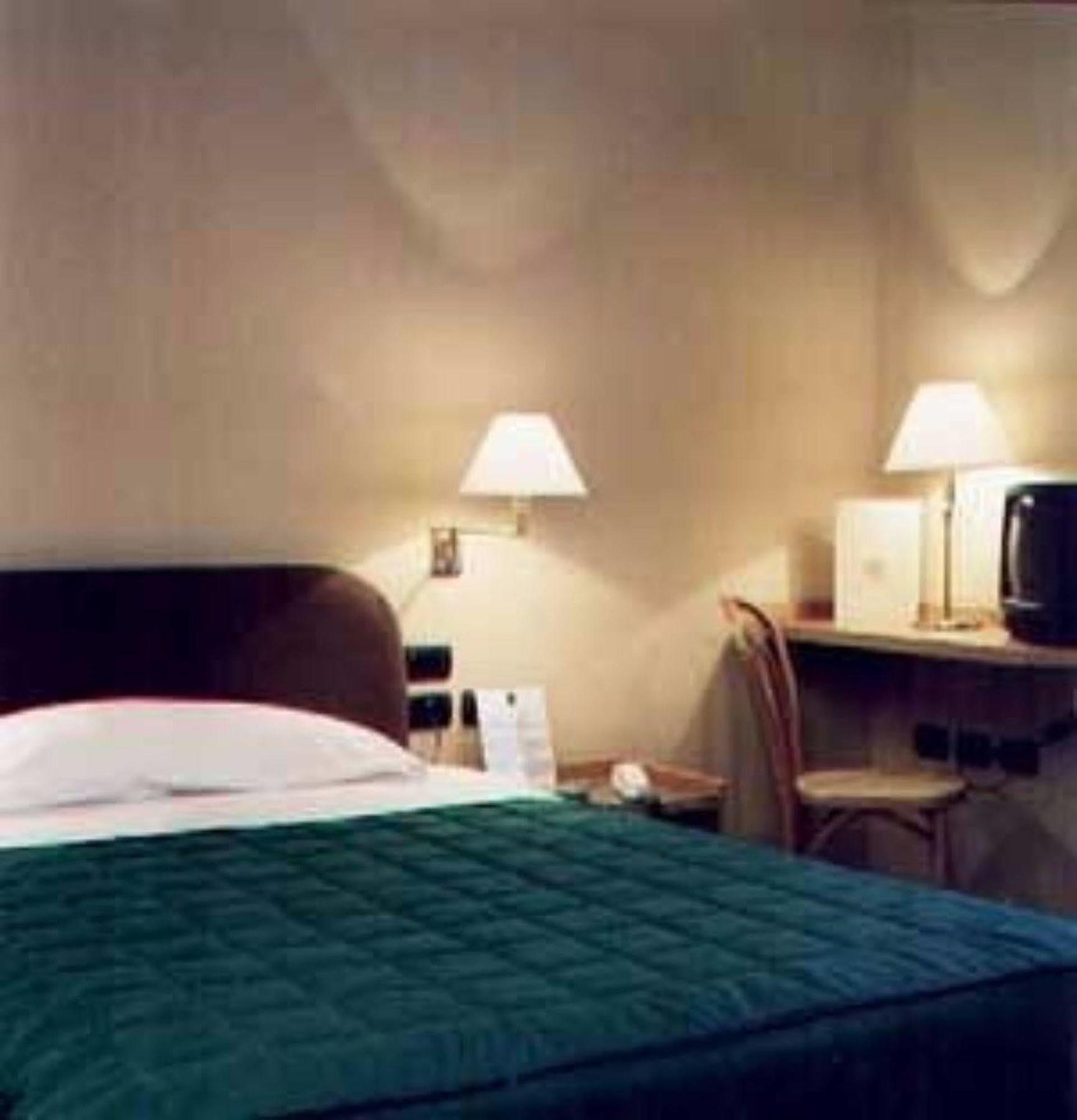 Albergo Italia Urbino Luaran gambar